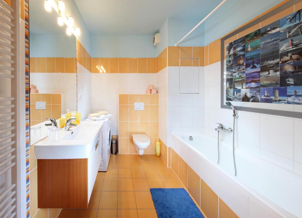Apartment Vodni With Parking Брно Номер фото