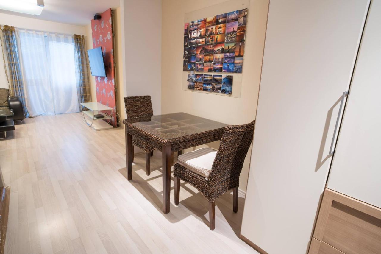 Apartment Vodni With Parking Брно Экстерьер фото